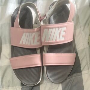 Nike women’s  Pink Sandals